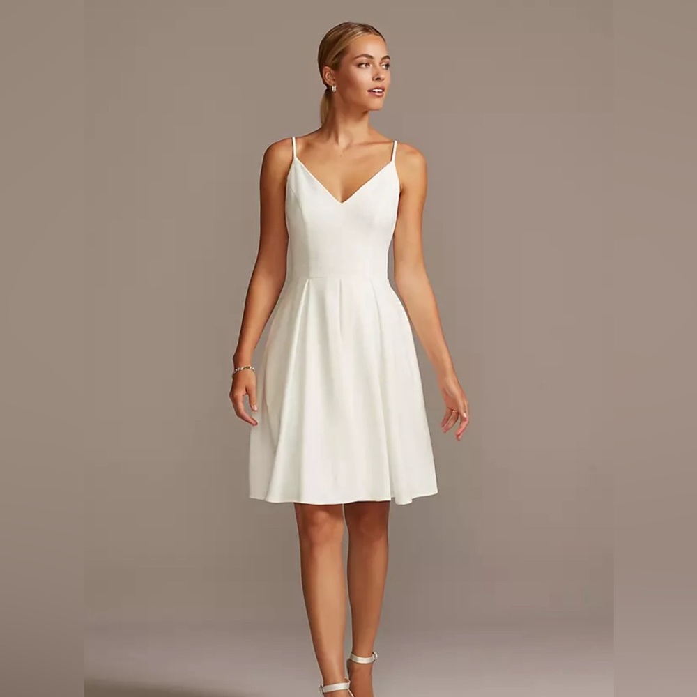 Mason brand, size large, color white